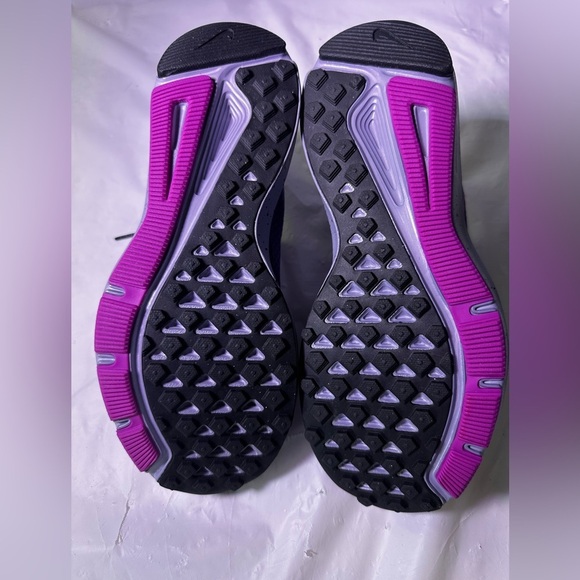 Nike - Free TR Fit Grey Purple White Running Shoes - Women Nike Women\'s Athletic Shoes in Purple and Gray